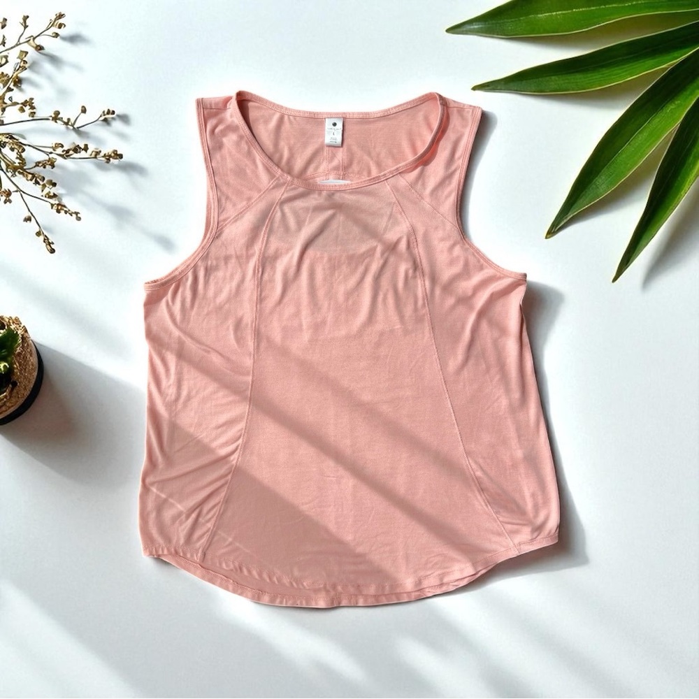 ✨ Yogalicious Light Pink Sleeveless Active Wear Top